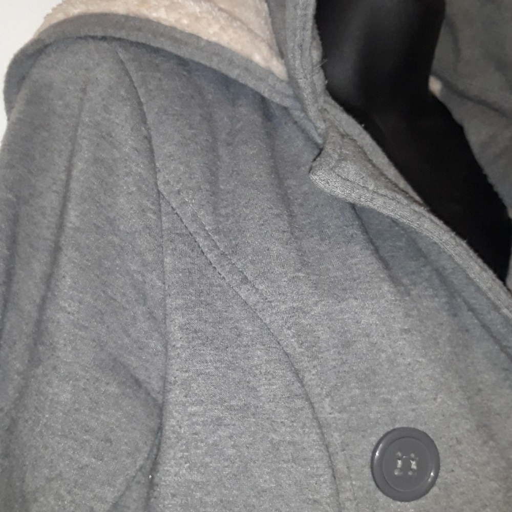 Jacket - Picture 3 of 4